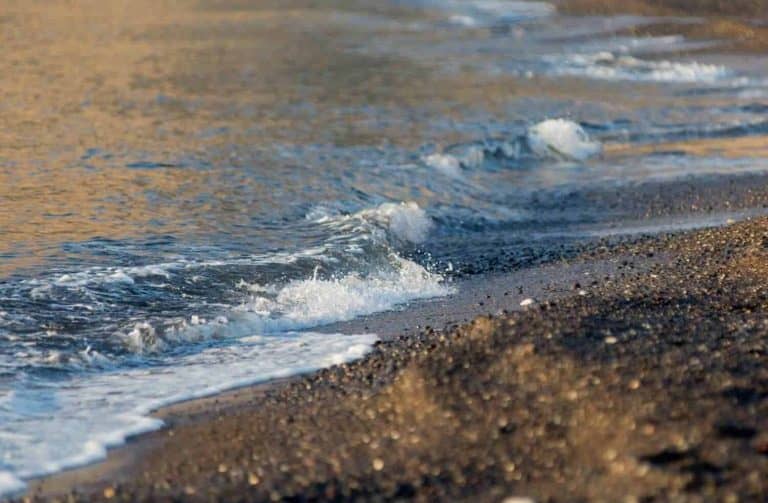 Kamari Beach