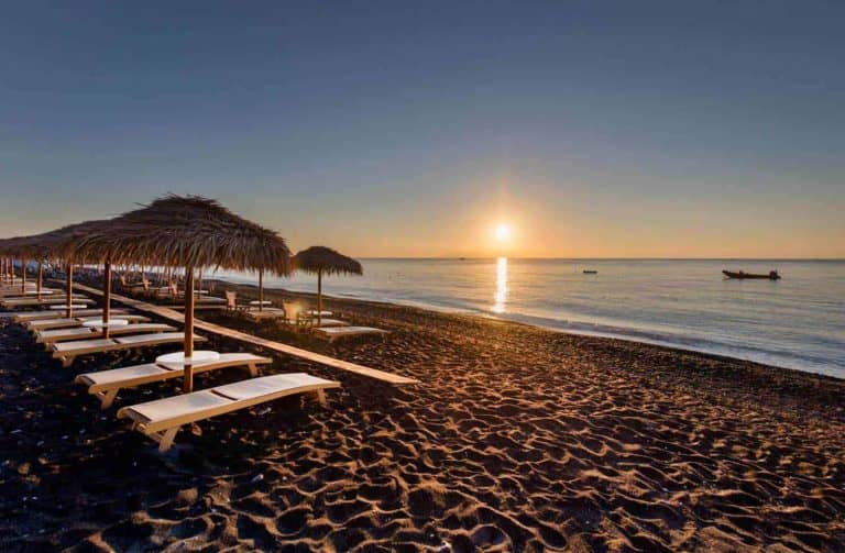 Kamari Beach Gallery